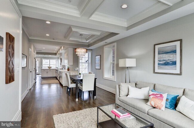 Foto del edificio - 3910 8th St NW
