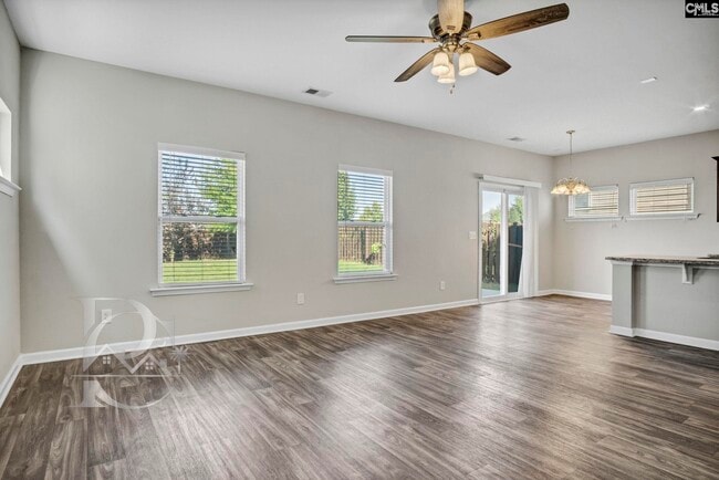Foto del edificio - 112 Jersey Ln