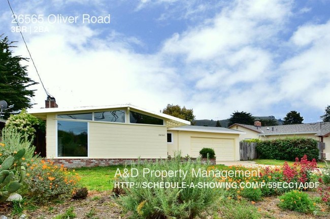 Building Photo - 26565 Oliver Rd