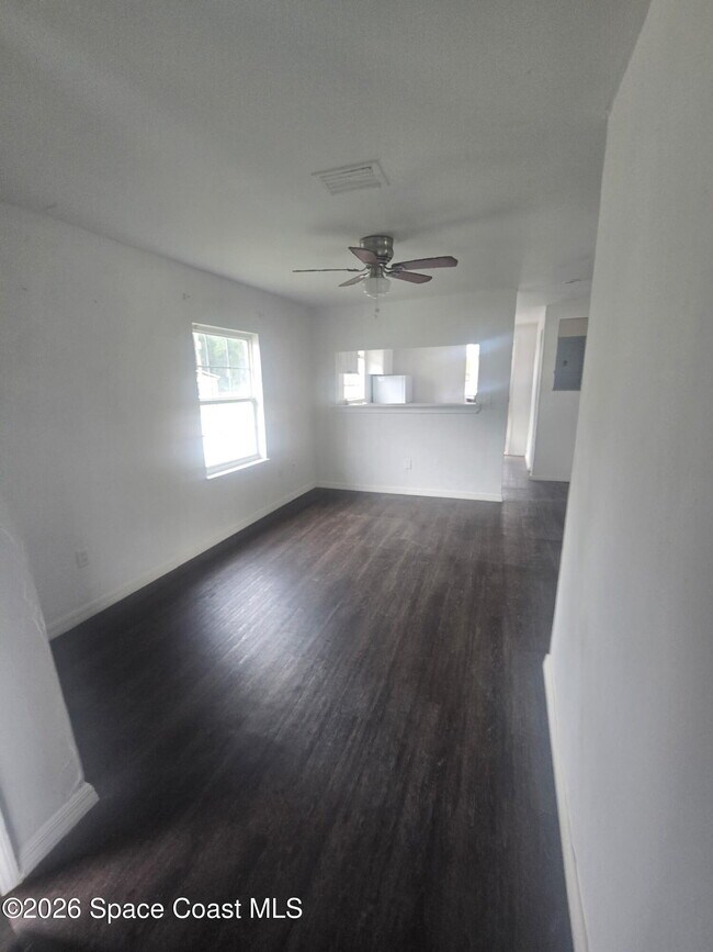 Foto del edificio - 2909 Carver St