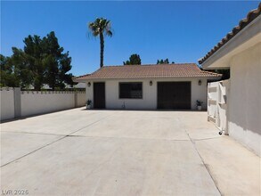 Building Photo - 3335 Beam Dr