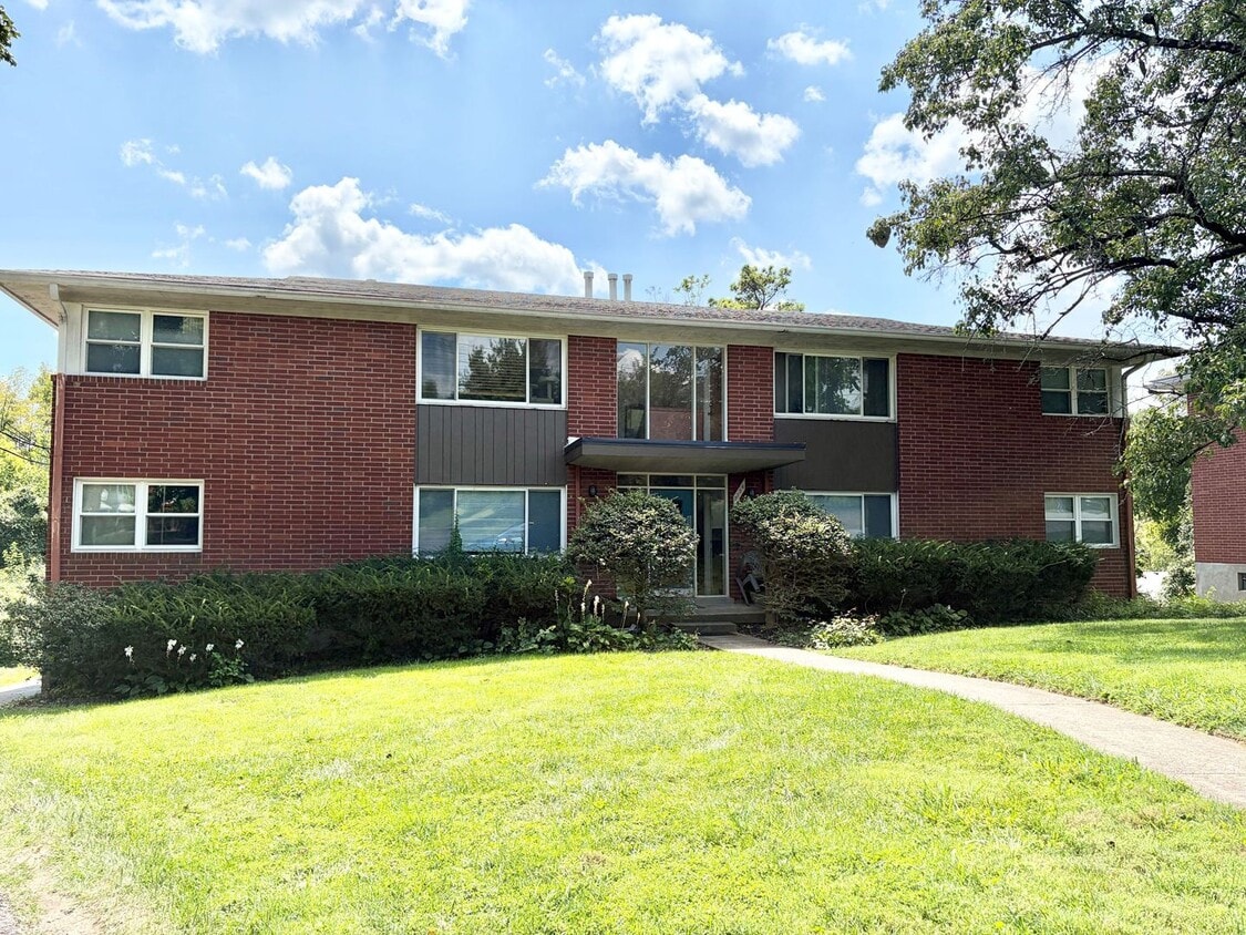 Photo - 2724 Riedling Ave
