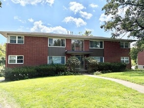 Building Photo - 2724 Riedling Dr