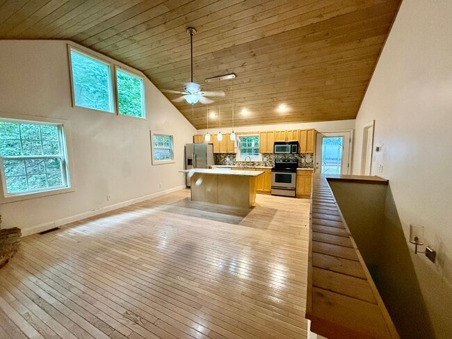 Building Photo - 154 Klare Ridge Ln