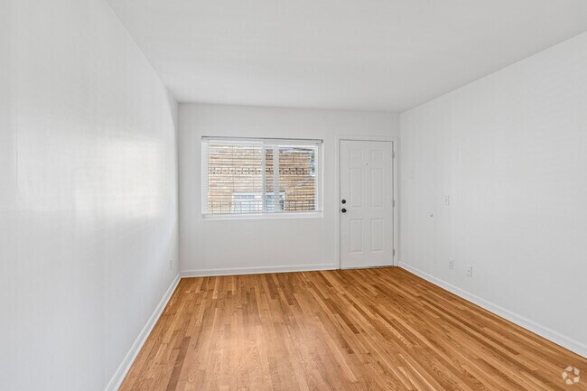 Apartamento en Parkside de 2 habitaciones y 1 baño - 113 m² - Sala de estar - Parkside Flats