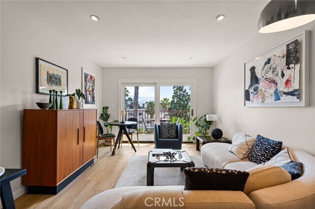 Foto del edificio - 3407 Huxley St