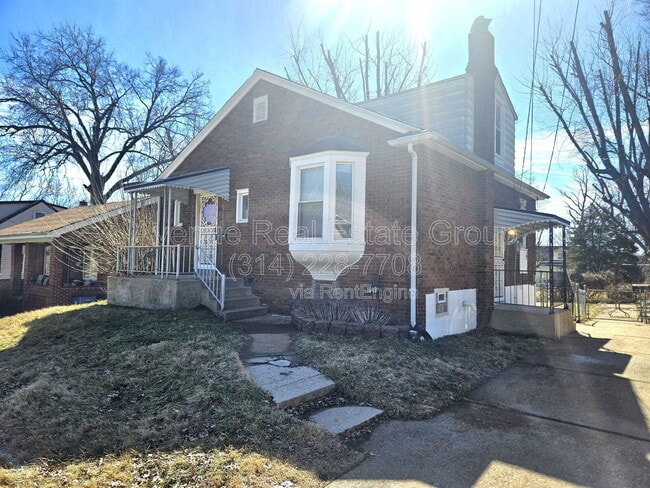 Photo - 1942 D Amato Ct House