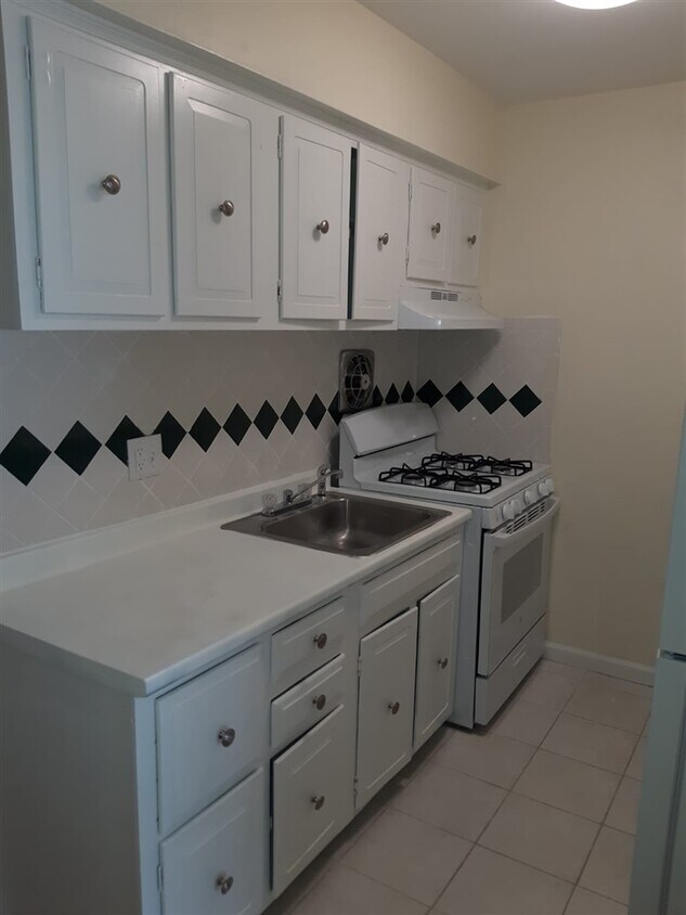 Foto principal - 223 70th St
