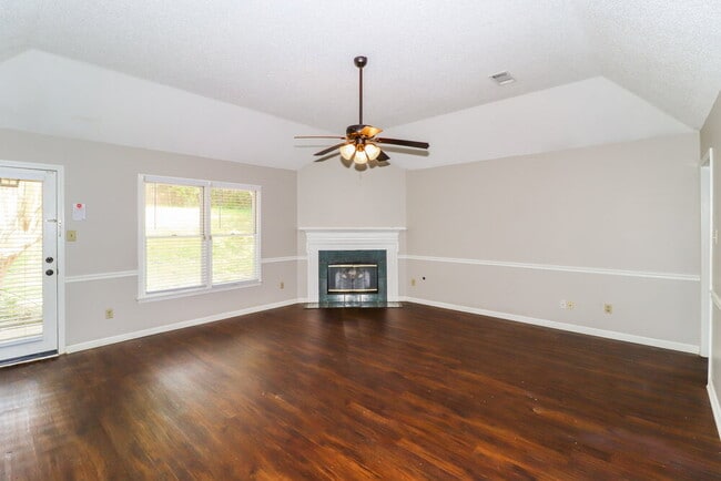 Building Photo - 482 Sanga Cir W
