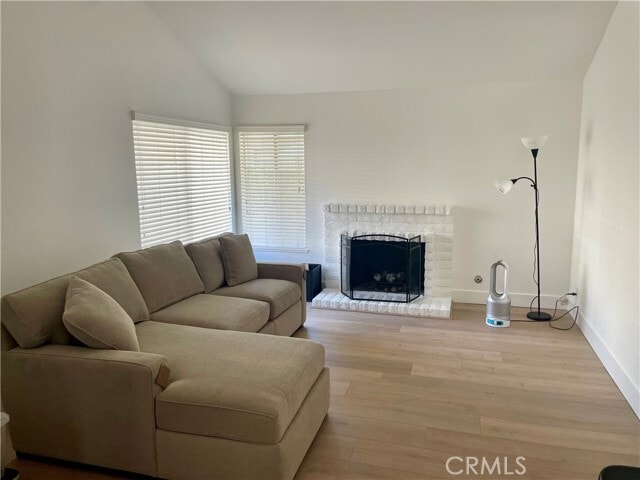 Building Photo - 16 Brookmont
