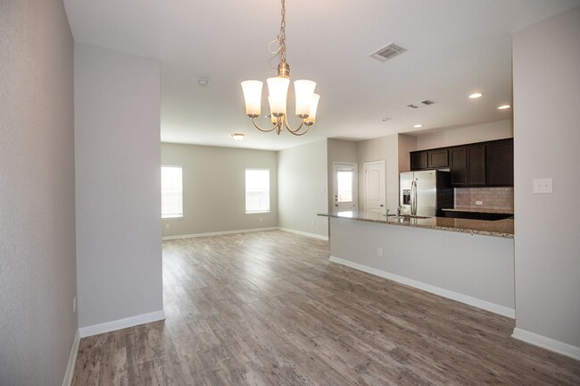 Building Photo - Welcome to your new home!