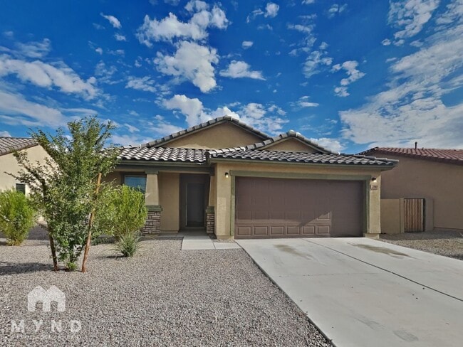 Building Photo - 2060 E Velvet Pl