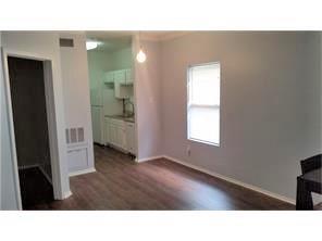 Foto principal - 12166 Metric Blvd