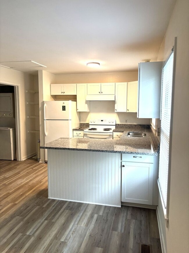 IRO4050/4052-CD - IRO4050/4052-CD Apartment