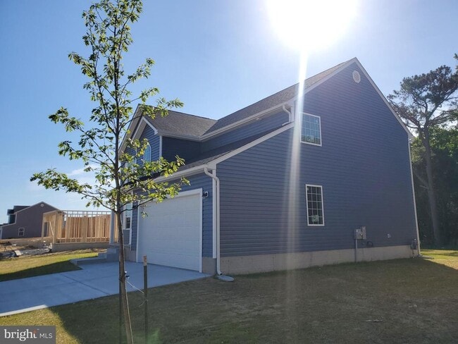 Building Photo - 205 Cilento Dr