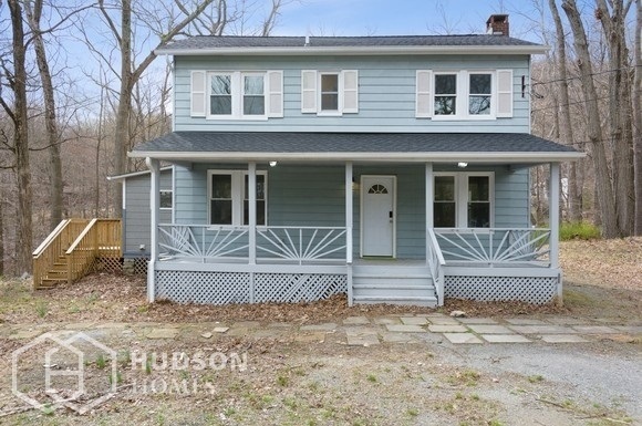 Primary Photo - 143 Canterbury Dr