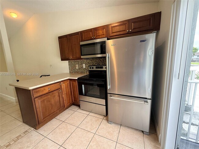 Foto del edificio - 7991 SW 152nd Ave