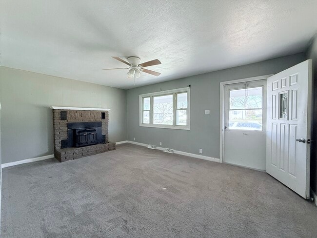 Building Photo - 515 East St