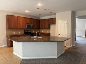 Building Photo - 2818 Mezzomonte Ln