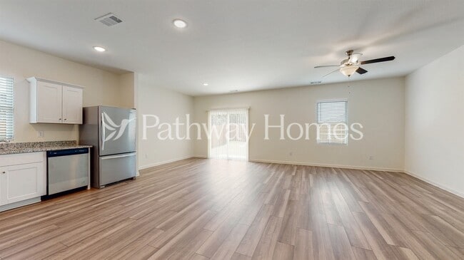 Building Photo - 1529 Ancer Wy