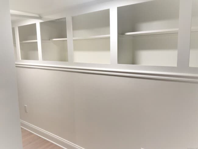 Foto del edificio - 367 Briar Brae Rd