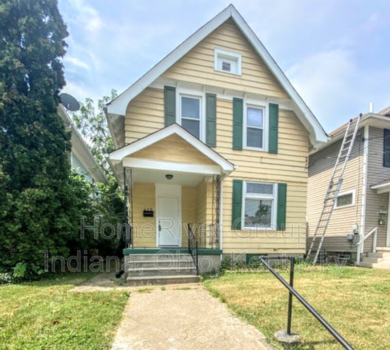 Primary Photo - 679 Franklin St