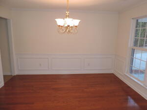 Building Photo - 1828 Beaver Creek Ln