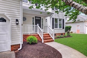 1032 Copper Stone Cir