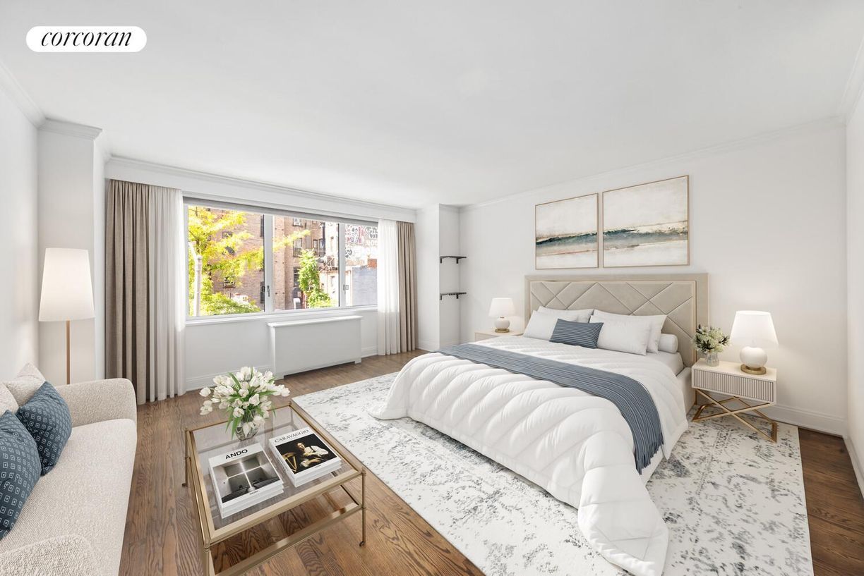 Foto principal - 201 E 25th St