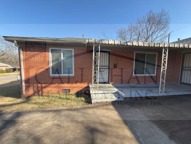 Building Photo - Park Hill 2 Bedroom