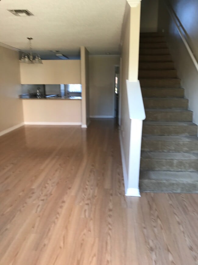 Foto del edificio - 7091 Perkins Place Ct