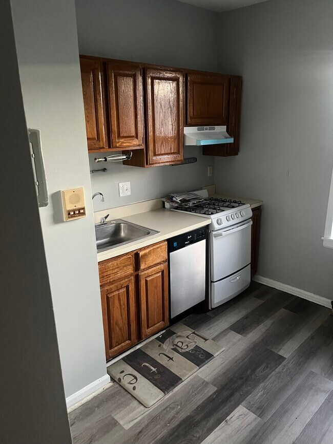 Foto del edificio - 433 Lincoln Ave