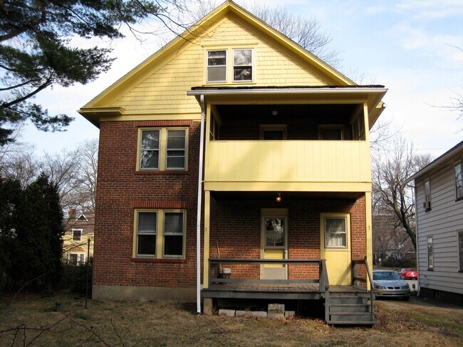 Building Photo - 97 E Broad St