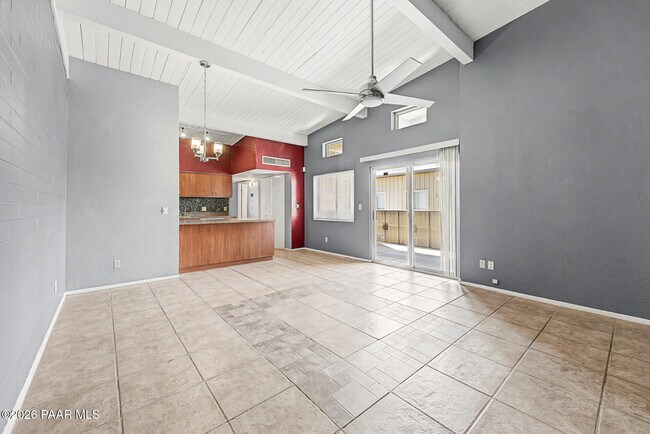 Foto del edificio - 2525 N Alvernon Way