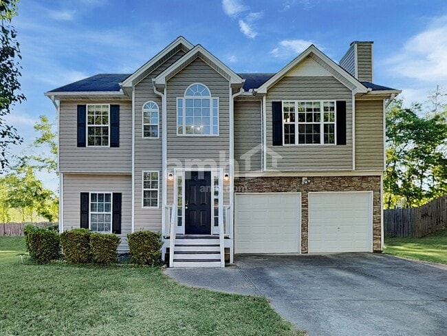 Building Photo - 7209 Cedar Forest Dr