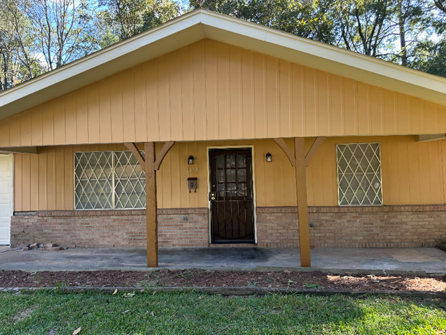 Foto del edificio - 1555 Dorgan St