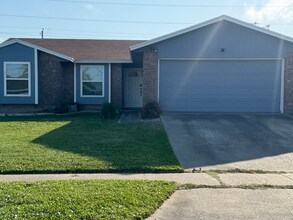 Building Photo - 837 Orleans Dr