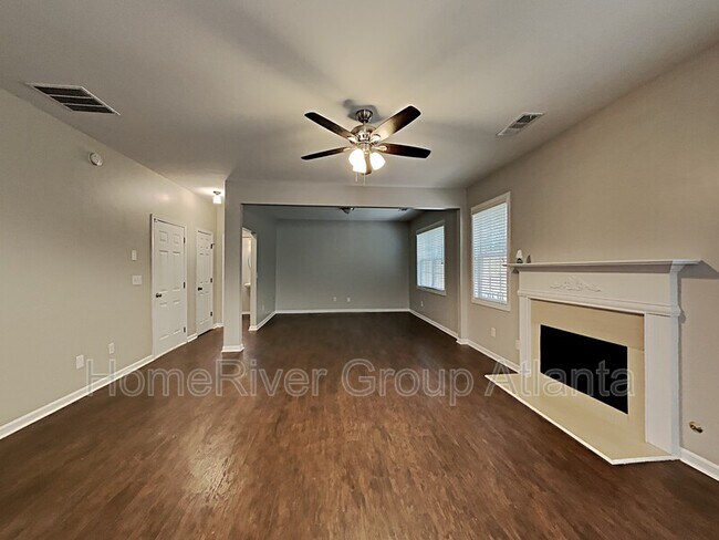 Foto del edificio - 2184 Longmont Dr