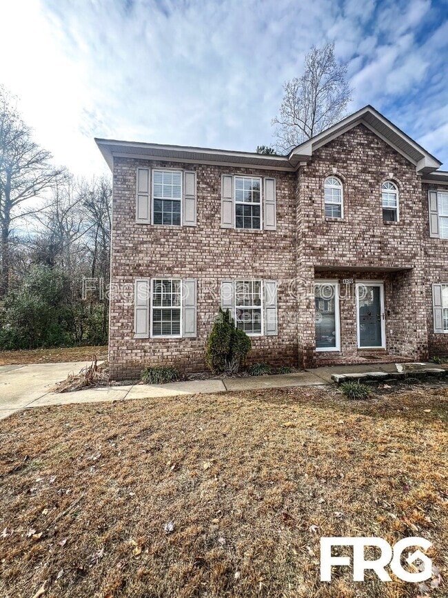 Building Photo - 4270 Williamsbrook Ln