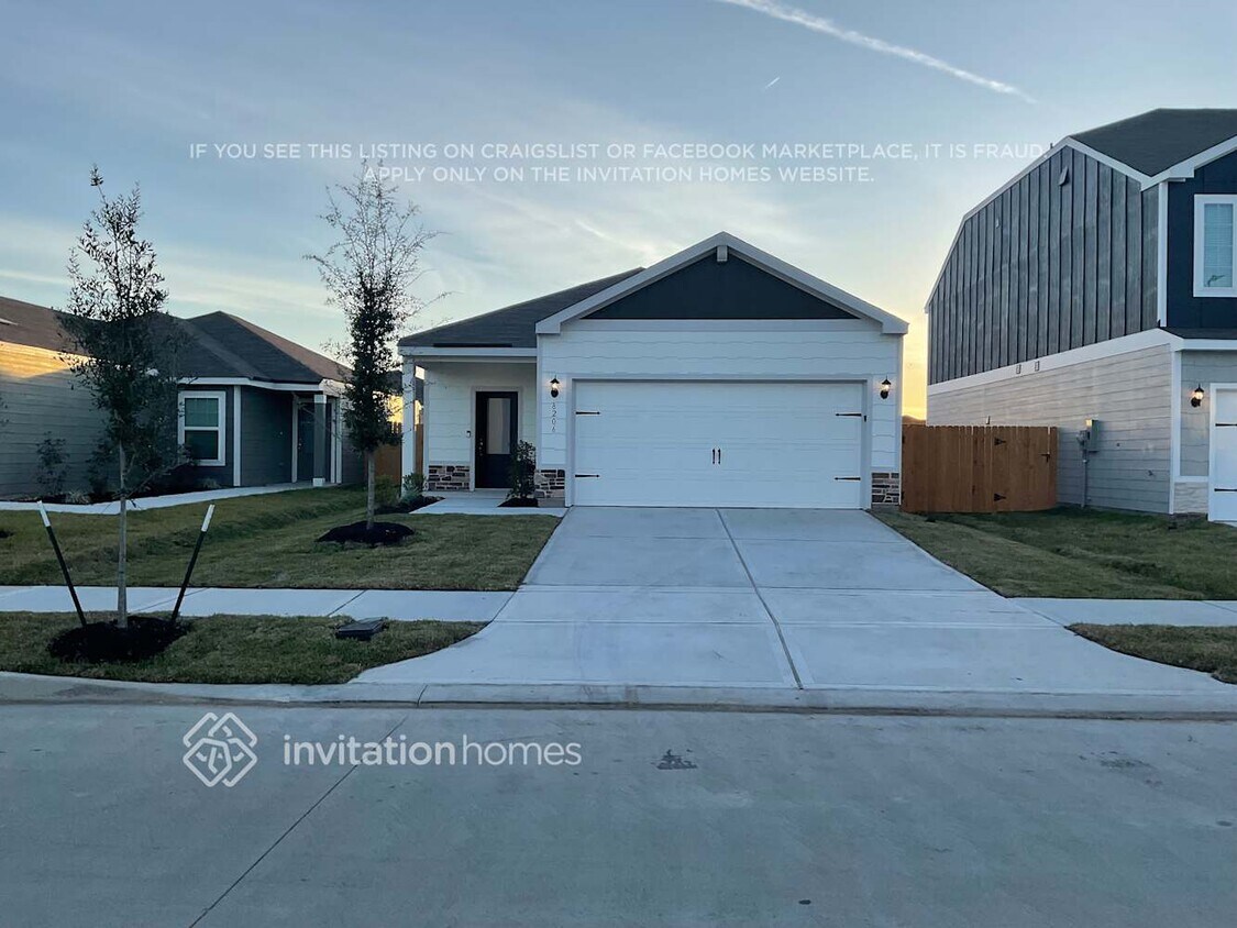 Foto principal - 8206 Blooming Meadow Ln