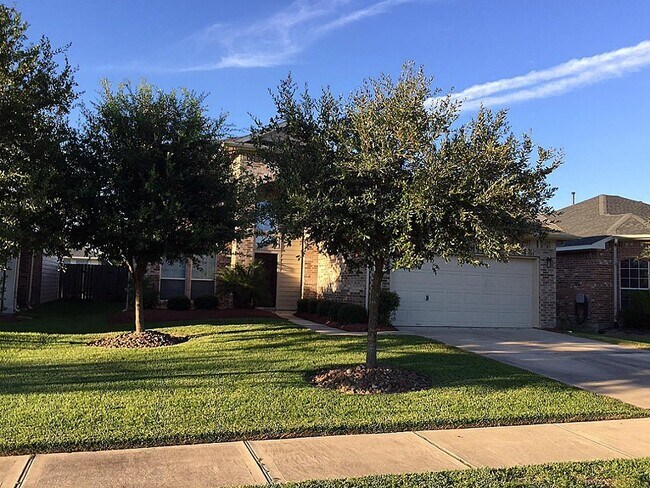 Building Photo - 16906 Shoal Park Dr