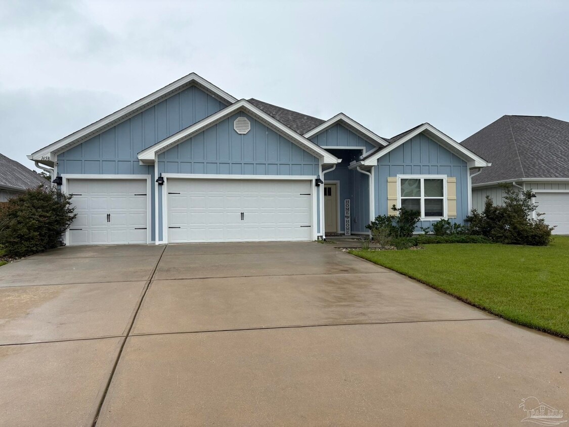 Primary Photo - 1458 Ballyhoo Dr