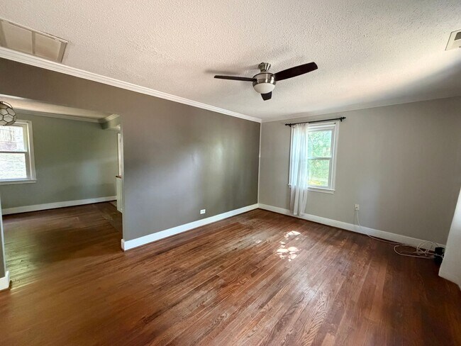 Foto del edificio - 1627 Mason Ln