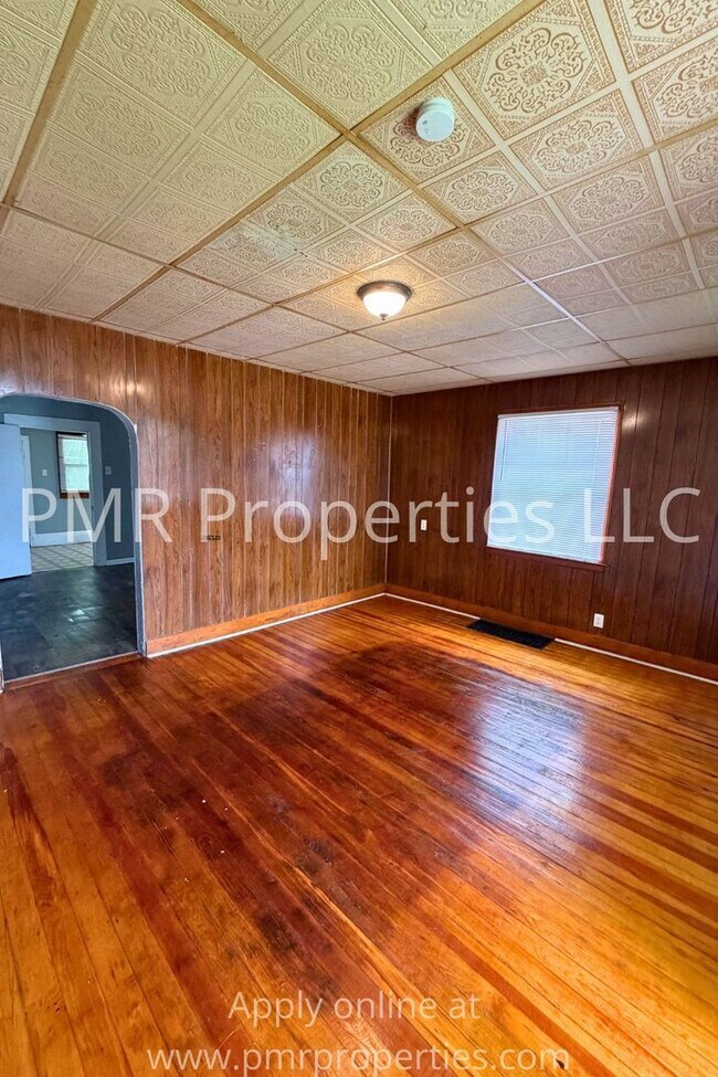 Foto del edificio - 2 Bedroom/ 1 Bathroom House