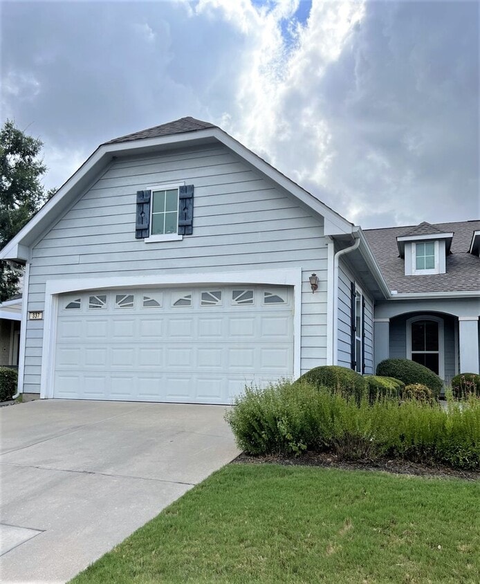 Primary Photo - Welcome Home to 337 Portsmouth Drive! Unfu...