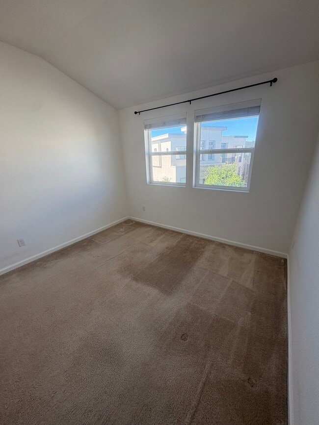 Foto del edificio - 5776 Sterling St