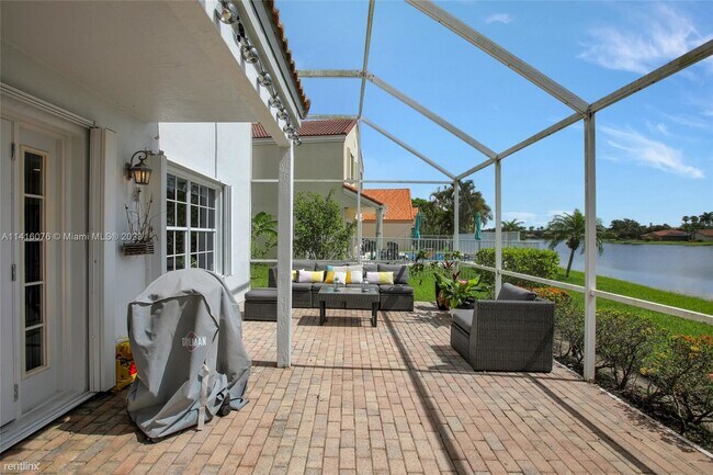 Building Photo - 3 br, 2.5 bath House - 1660 Harbour Side Dr