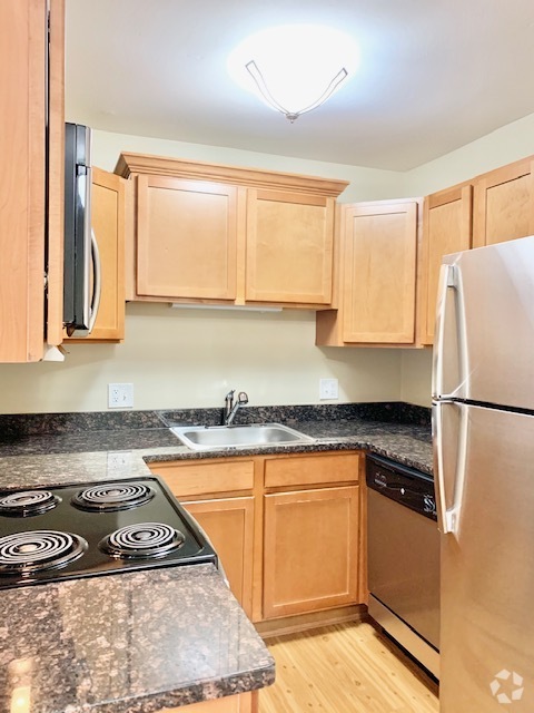 Building Photo - Briarwood Park Apartments