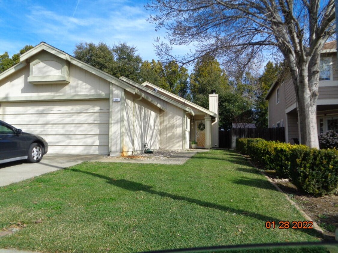 Primary Photo - 625 Colemanite