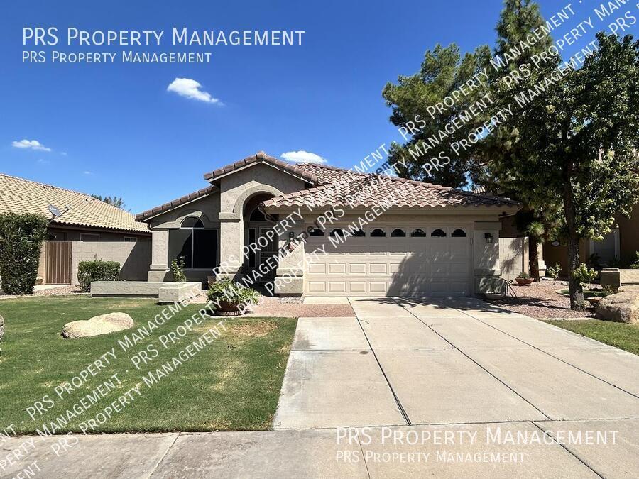 Foto principal - 855 N Quail Ln